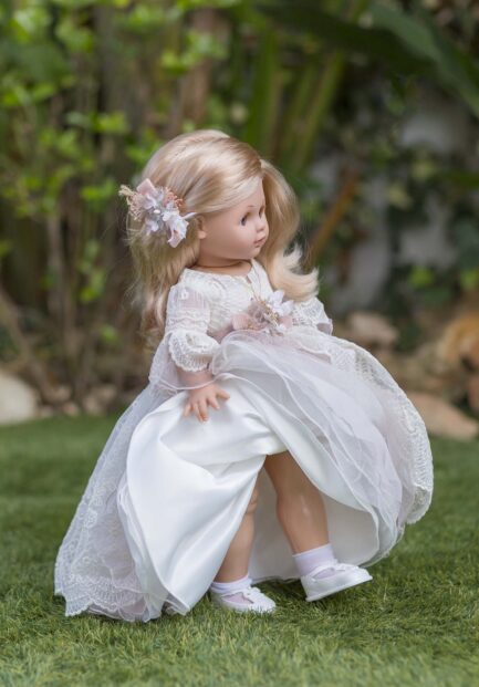 CARMY muñecas personalizadas, CARMY muñecas de primera comunión personalizadas, muñecas de primera comunión con vestido personalizado, muñecas de primera comunión con traje personalizado